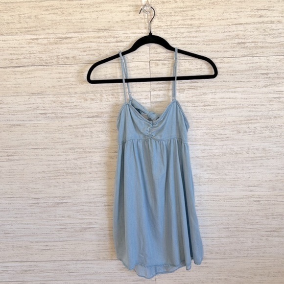 SO Open back Denim Dress - Picture 2 of 6